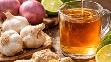 Grated Ginger, Onion, Garlic, and Lemon Juice: The Simple Daily Remedy That Works Wonders by Day 7!